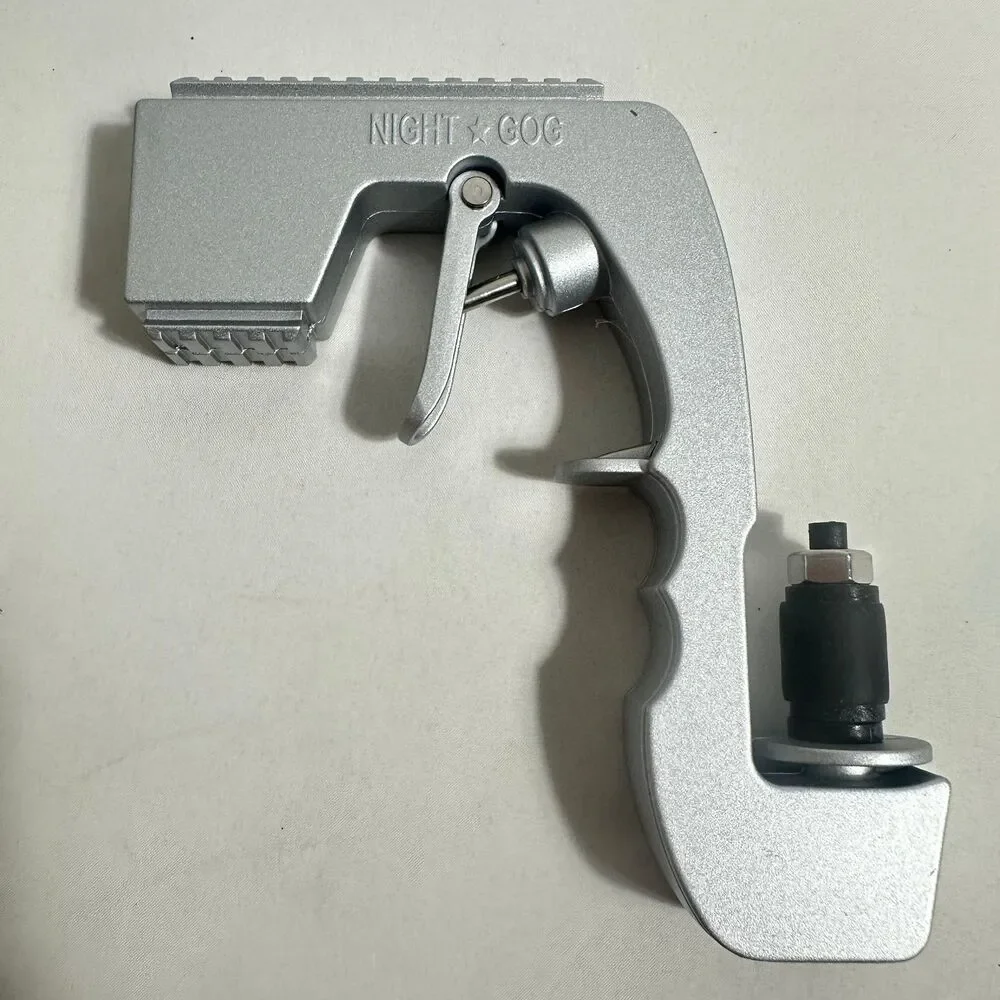 Cozylife Champagne Spray Gun Shooter Silver Metal Beer Bottle Sprayer Reusable